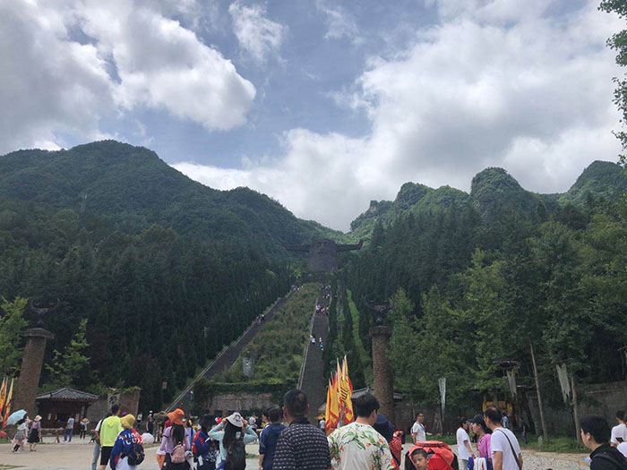 神农架海拔3000米的蒸汽源机“火”了！